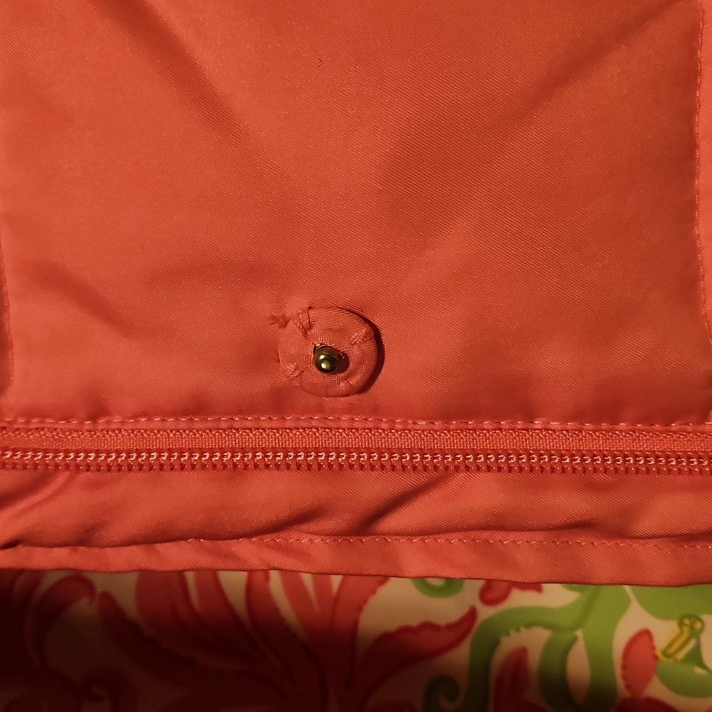 Lilly Pulitzer Down Vest size XL - Picture 8 of 10